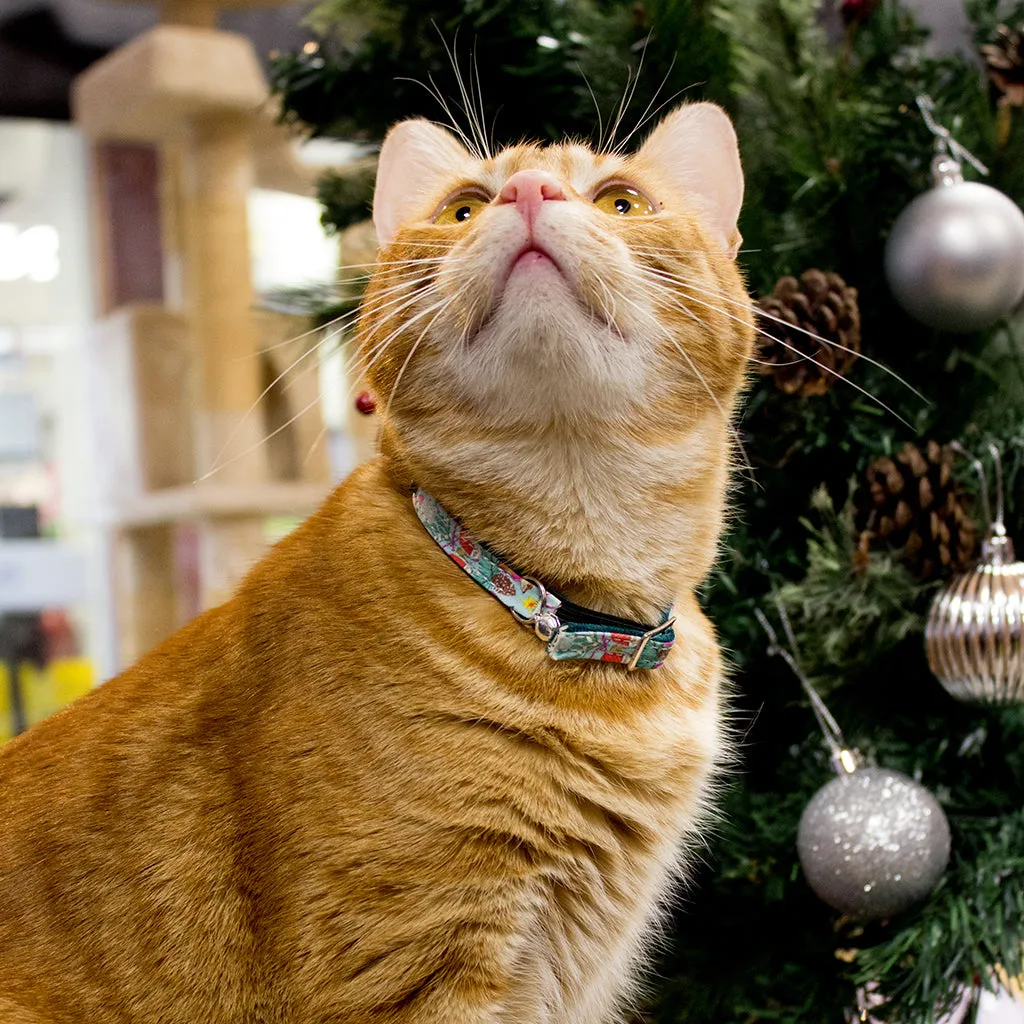 Happy Howlidays Stretch Cat Collar