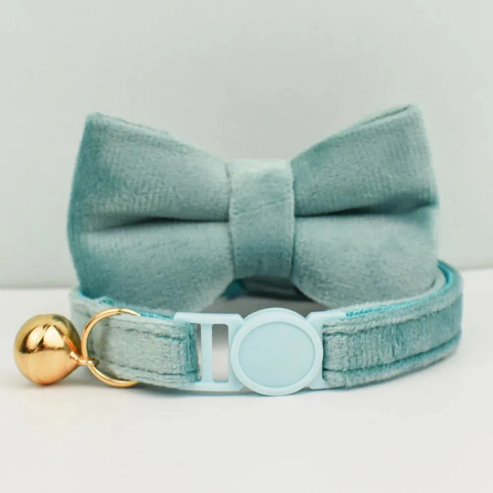 Velvet Cat Collar with Adjustable Safety and Bell