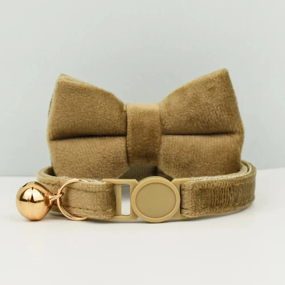 Velvet Cat Collar with Adjustable Safety and Bell